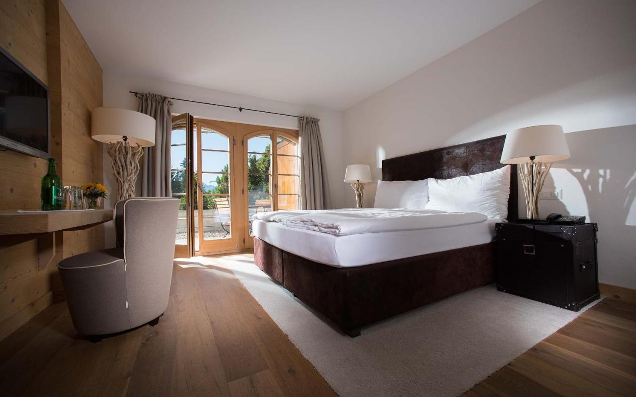 Hotel Des Alpes Superieur グスタード エクステリア 写真